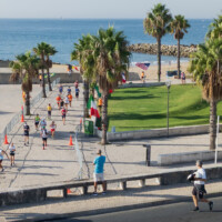 Marathon race from Cascais to Lisboa on a hot Sunday afternoon in October
